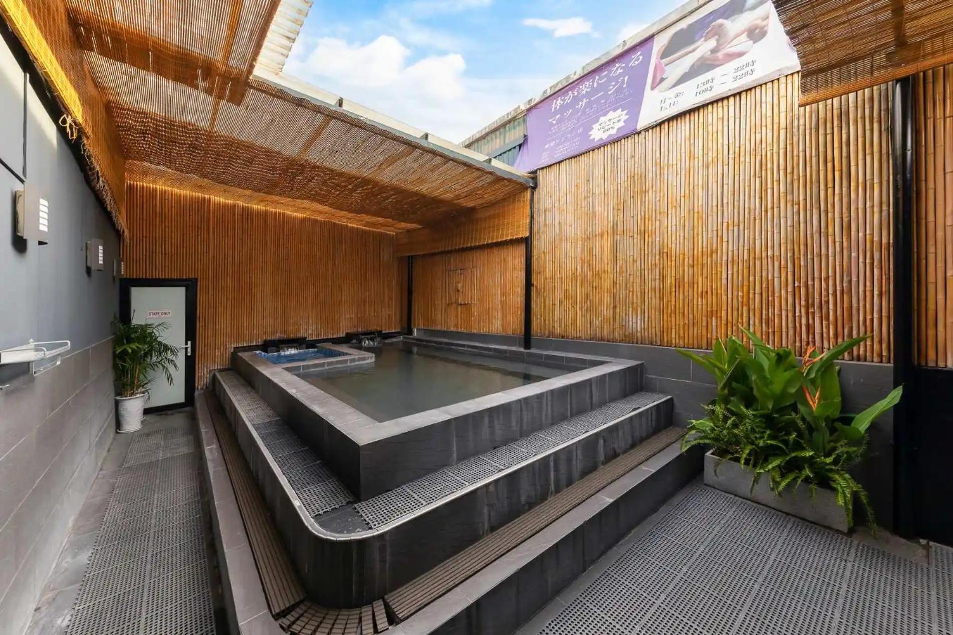Hotel Azumaya Linh Lang Ханой Экстерьер фото